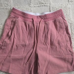 lululemon athletica Dusty Rose Quilted Athletic Shorts